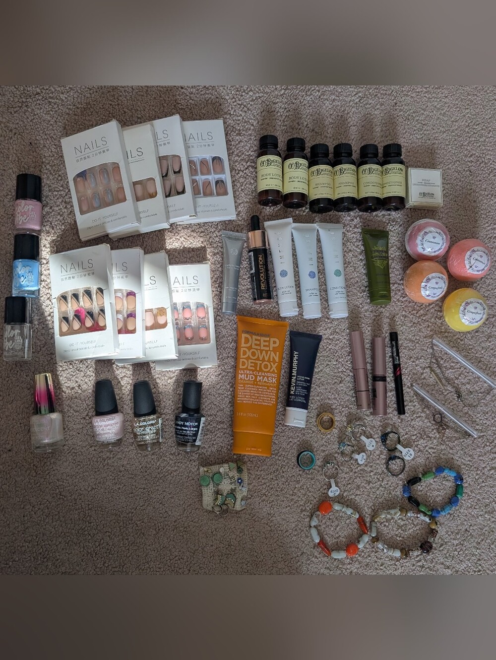 Assorted Cosmetic And Jewelry Bundle
